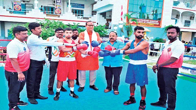 బాక్సింగ్‌ పోటీల్లో ప్రతిభ చాటాలి