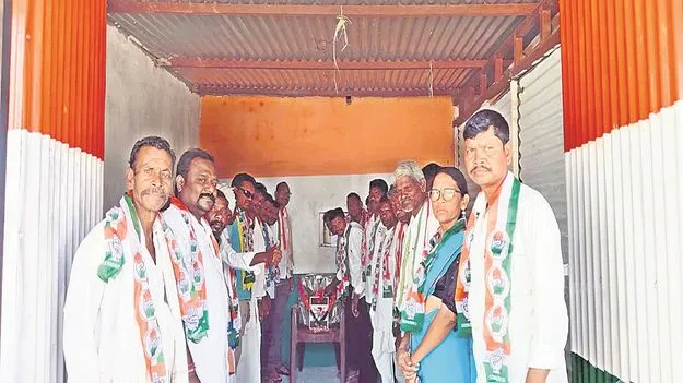 kumaram bheem asifabad-  ఇందిరాగాంధీకి ఘన నివాళి