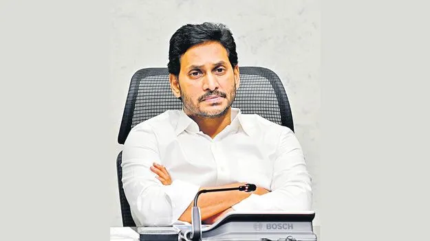 టీడీపీలోకి వైసీపీ జడ్పీటీసీ అభ్యర్థి