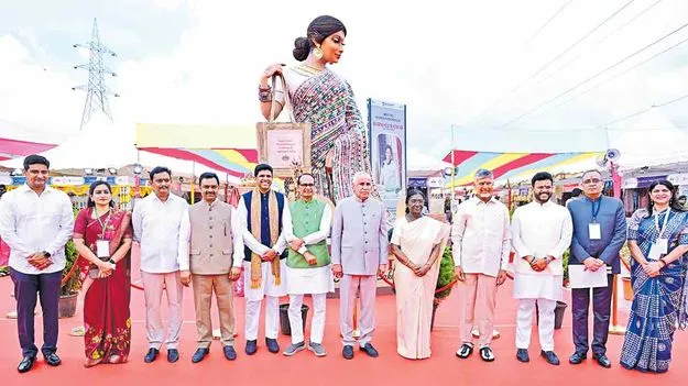 మహిళా సత్తా చాటాలి