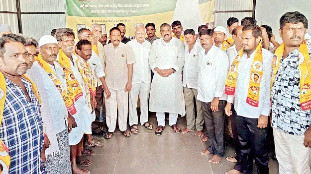 ఎన్నికల వేళ టీడీపీ మరింత బలోపేతం : కోట్ల