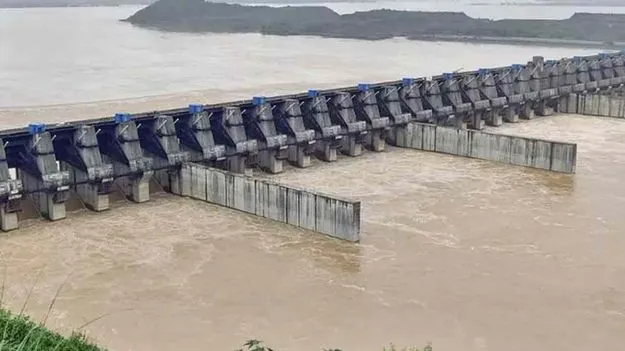 అక్కడికక్కడే నాణ్యతా పరీక్షలు.. నివేదికలు!