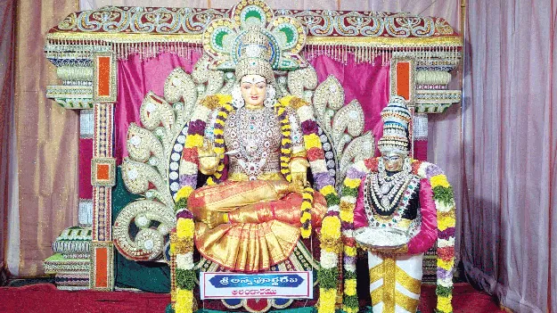 వైభవంగా శరన్నవరాత్రి మహోత్సవాలు