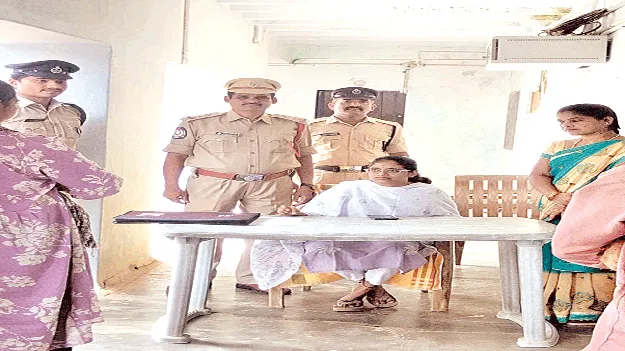 సేవలు అవసరమున్న వారు తెలియజేయాలి