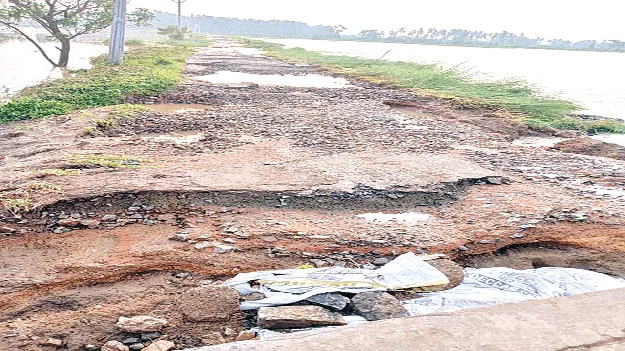 Loss of Rs 190 crore రూ.190 కోట్ల నష్టం