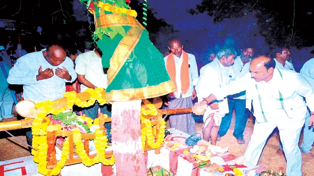 దశమి.. ప్రజల జీవితాల్లో వెలుగులు నింపాలి