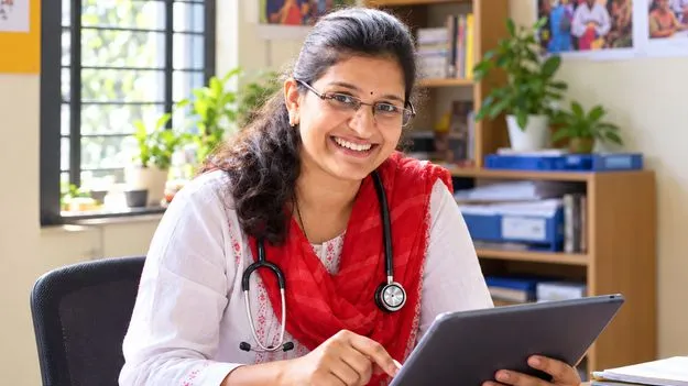 సేవా వారధి...  మార్పు సారథి