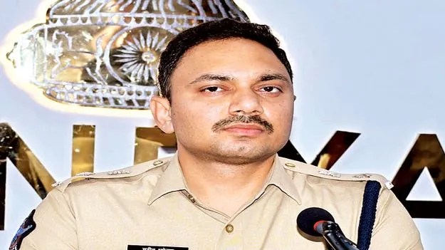 విదేశీయుల వివరాల నమోదు తప్పనిసరి