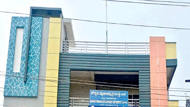 Will an MIG layout be developed? ఎంఐజీ లేఅవుట్‌ వేస్తారా?