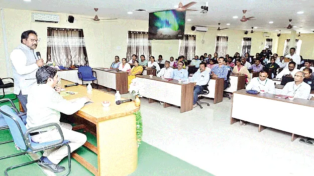 రైతులకు ఉపయోగపడేలా ఆవిష్కరణలు
