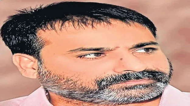 అన్నాబత్తునిపై చీటింగ్‌ కేసు నమోదు