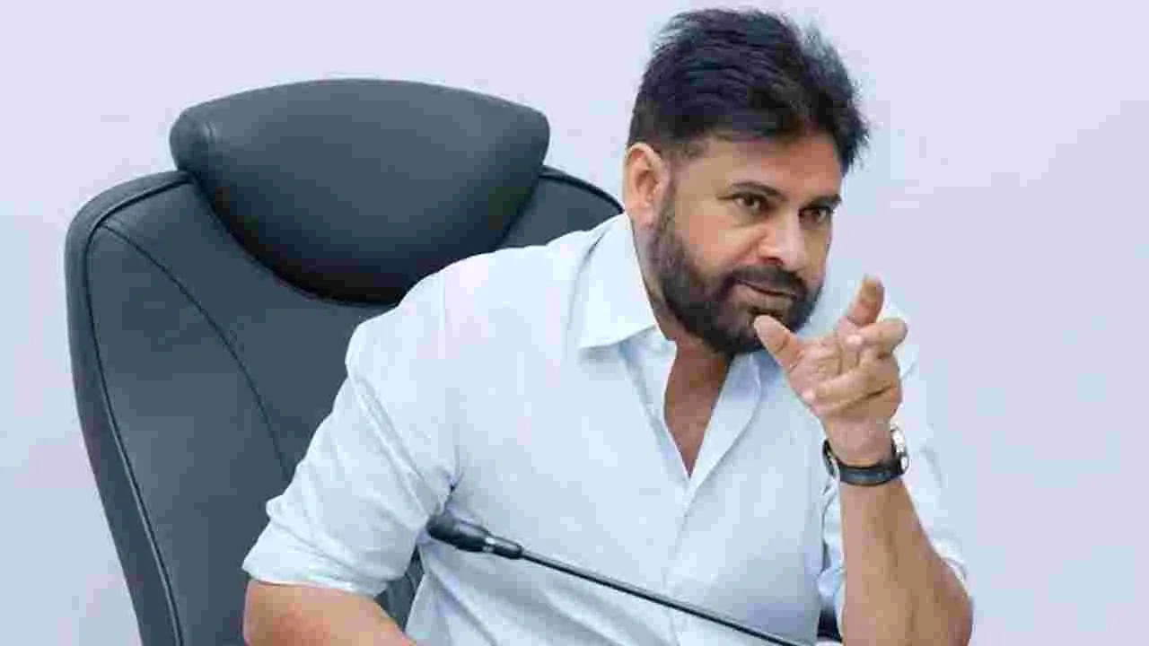 ఎర్రచందనం స్మగ్లర్లను పట్టుకున్న సిబ్బందికి డిప్యూటీ సీఎం పవన్ అభినందనలు