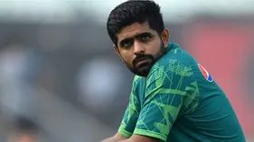 బాబర్ ఆజమ్‌కు జ్వరం.. పాక్ జట్టులో మరింత గందరగోళం!