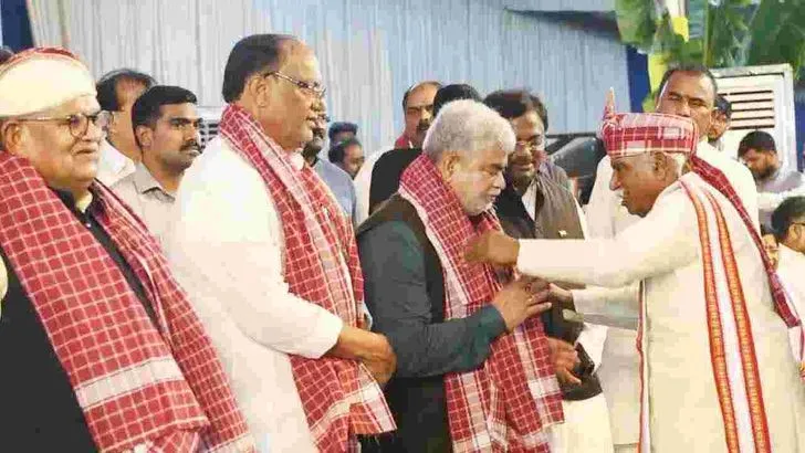 మాజీ గవర్నర్‌ బండారు దత్తాత్రేయ ఆధ్వర్యంలో అలయ్‌ బలయ్‌