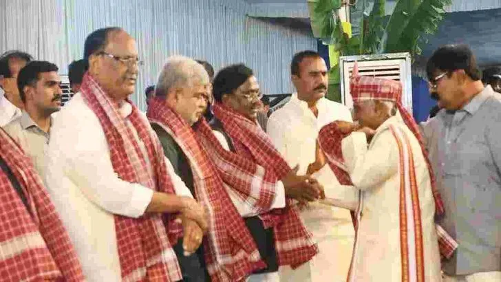 మాజీ గవర్నర్‌ బండారు దత్తాత్రేయ ఆధ్వర్యంలో అలయ్‌ బలయ్‌