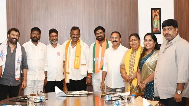 బలమైన అభ్యర్థులతో బరిలోకి