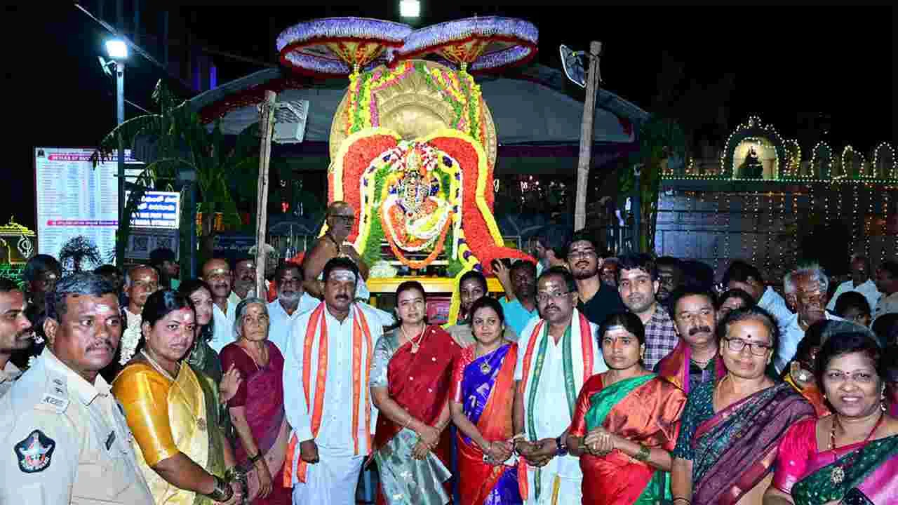 సూర్యప్రభపై గజముఖుడు