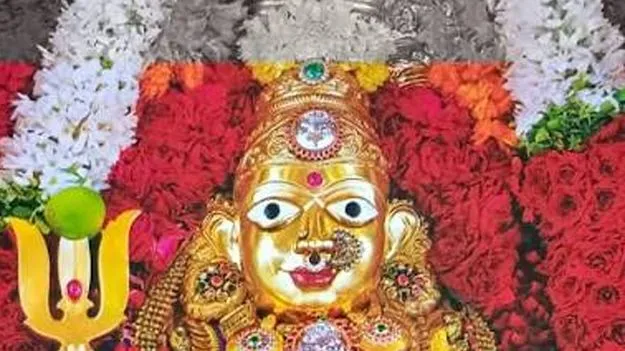 మహాగౌరిగా భ్రమరాంబ