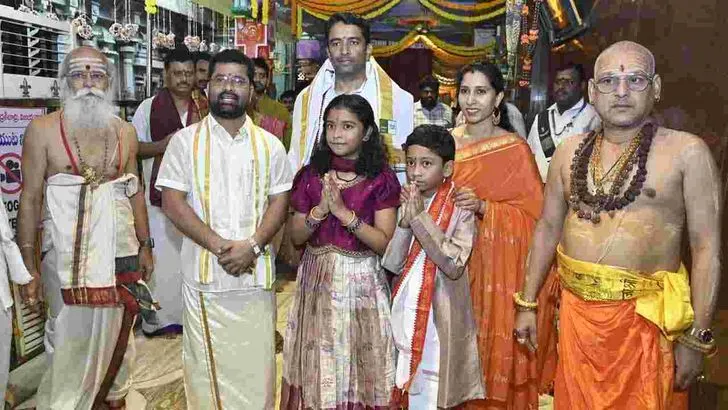 ఇంద్రకీలాద్రిపై ప్రారంభమైన శరన్నవరాత్రి ఉత్సవాలు