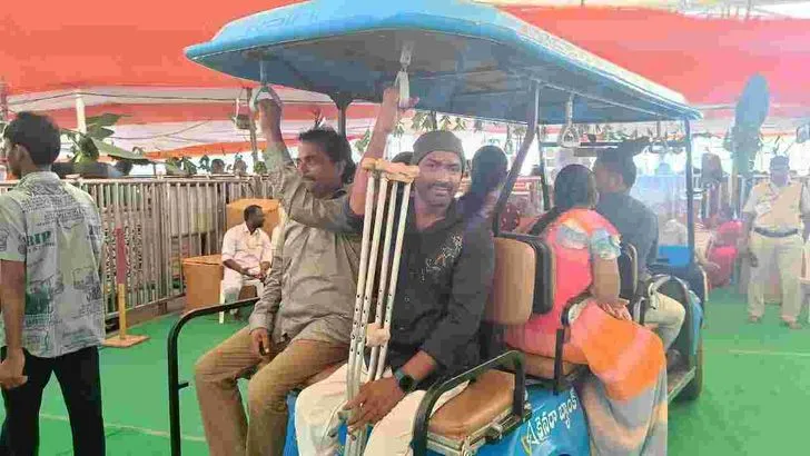 ఇంద్రకీలాద్రిపై ప్రారంభమైన శరన్నవరాత్రి ఉత్సవాలు