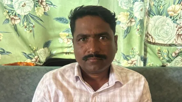 తలపై కొట్టి చంపి.. ఇనుప పెట్టెలో కుక్కి..