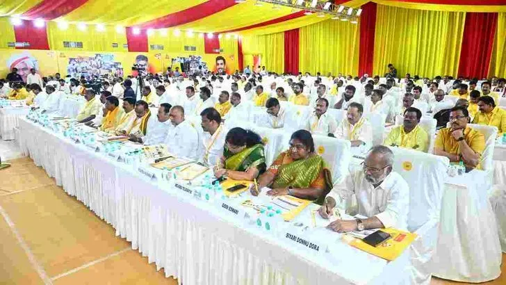 టీడీపీ లీడర్‌షిప్ కాంక్లేవ్.. పసుపు తమ్ముళ్లకు కీలక అంశాలపై సీఎం చంద్రబాబు దిశానిర్దేశం