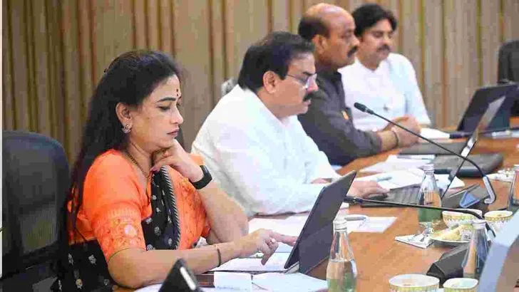 ఏపీ కేబినెట్ భేటీ.. 60కు పైగా అజెండా అంశాలపై చర్చ