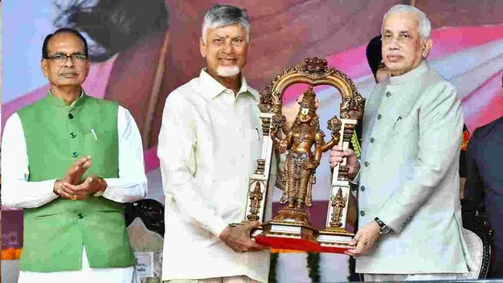 విజయవాడలో జాతీయ సరస్ మేళాను ప్రారంభించిన రాష్ట్రపతి ముర్ము