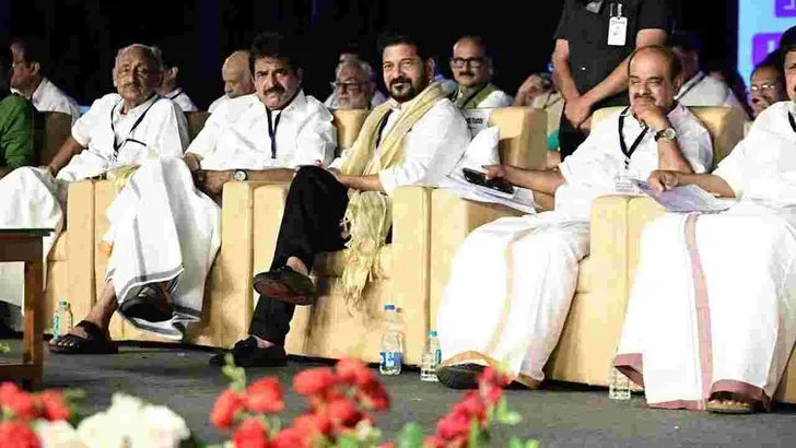 సీఎం రేవంత్‌‌రెడ్డి‌కి కేరళ ప్రతిష్ఠాత్మక ‘బెస్ట్ పబ్లిక్ సర్వెంట్’ అవార్డ్