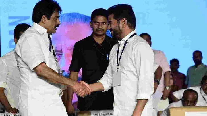 సీఎం రేవంత్‌‌రెడ్డి‌కి కేరళ ప్రతిష్ఠాత్మక ‘బెస్ట్ పబ్లిక్ సర్వెంట్’ అవార్డ్