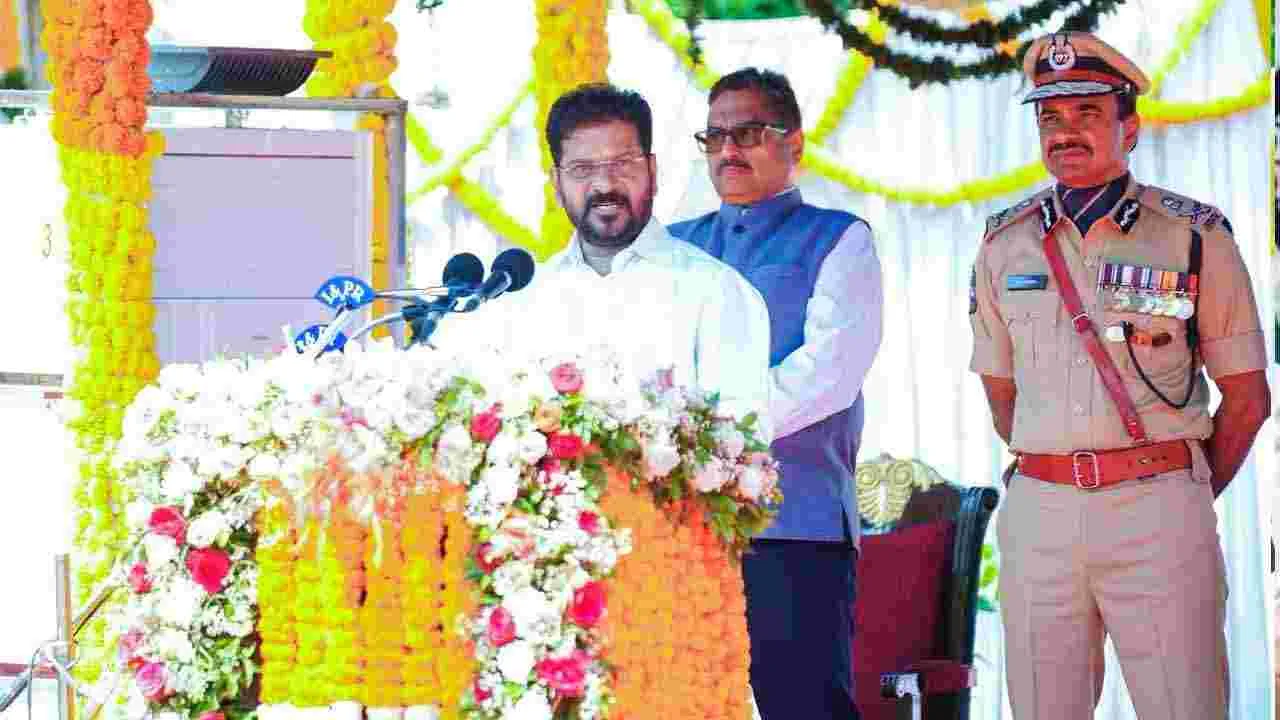 తెలంగాణ విద్యా రంగంలో చరిత్రాత్మక మార్పు.. డిసెంబర్ నుంచి హైదరాబాద్‌లో 'హార్వర్డ్' కోర్సులు!