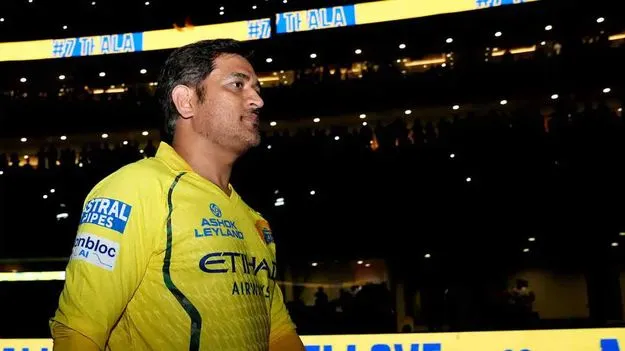 కొత్త కోచ్ వేటలో సీఎస్కే.. ధోని పెట్టిన షరతులివేనా..?
