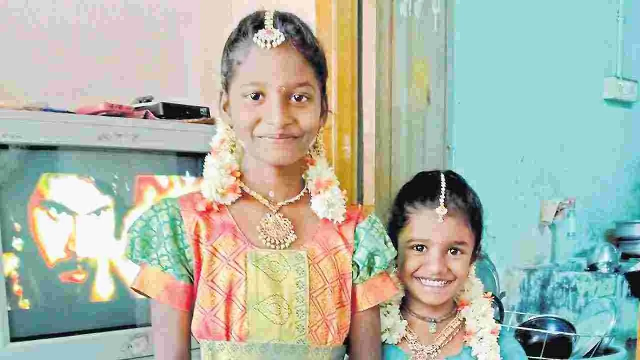 కాటేసిన కరెంట్ తీగ! కాటేసిన కరెంట్ తీగ!