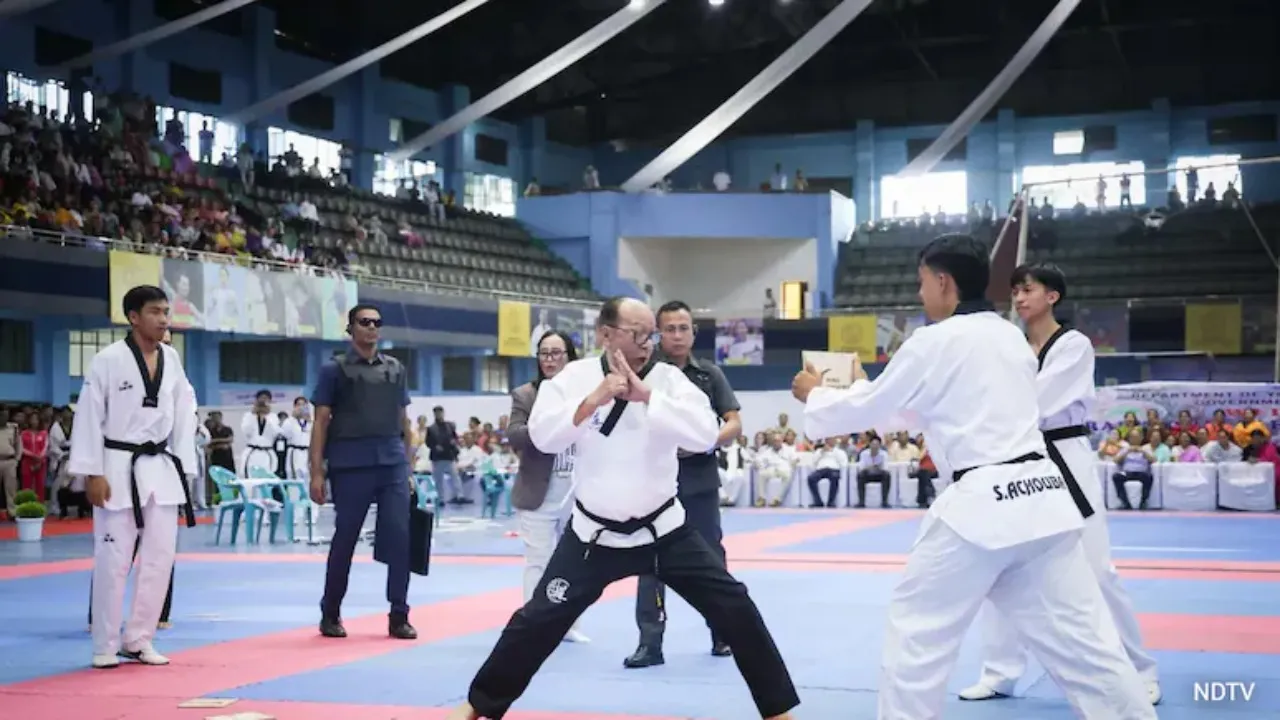  తైక్వాండో పోటీల్లో పాల్గొన్న మణిపూర్ సీఎం ఖేమ్‌చంద్‌!