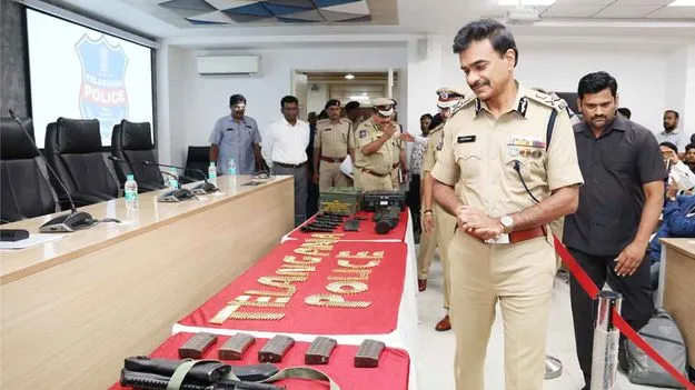 స్మగ్లర్లకు విక్రయించేందుకే!
