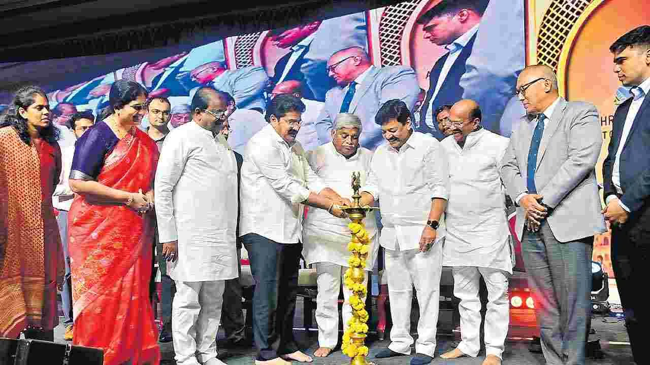పర్యాటకాంధ్రప్రదేశ్‌ దిశగా పయనం