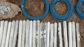 బకెట్‌లో 160 డిటోనేటర్లు 