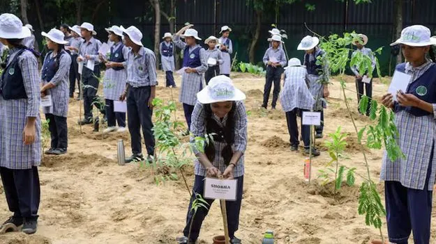 విద్యార్థులకు కేంద్రం గుడ్‌న్యూస్.. ఘన వ్యర్థాల నిర్వహణపై జాతీయ స్థాయి క్విజ్