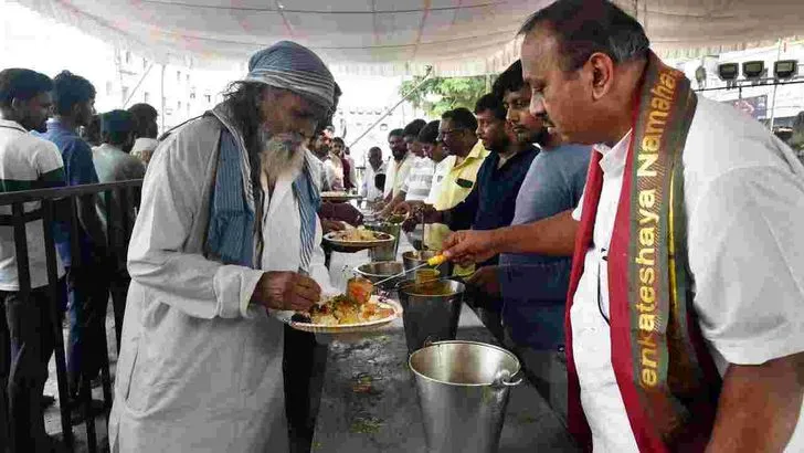 సరూర్ నగర్, గంగారంలో వైభవంగా వినాయక నిమజ్జనం..