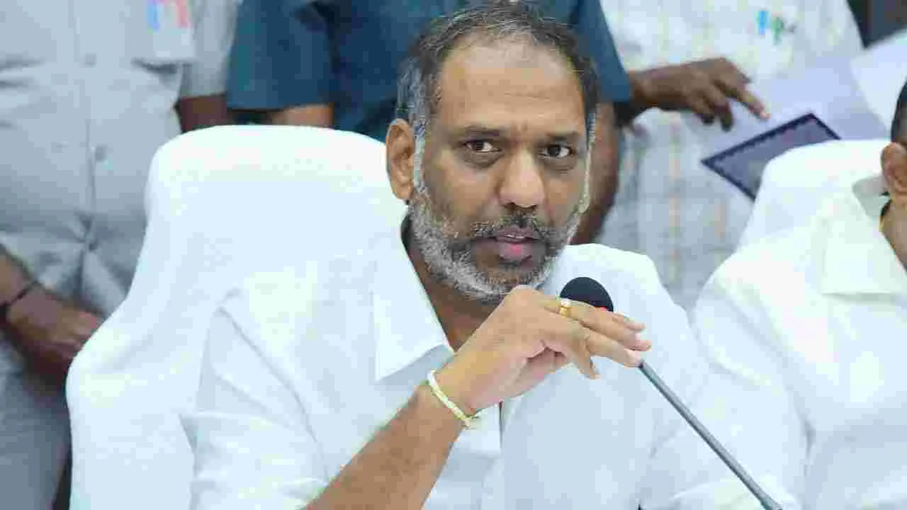 రోజువారీ విద్యుత్ డిమాండ్ 290 మిలియన్ యూనిట్లు దాటి పోతోంది: మంత్రి గొట్టిపాటి..