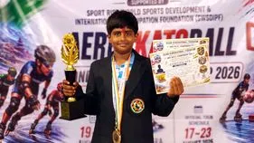 ఇండో-నేపాల్ ఏరోస్కేట్‌బాల్ ఛాంపియన్‌షిప్‌లో స్వర్ణ పతకాలు సాధించిన విద్యార్థి నవనీత్