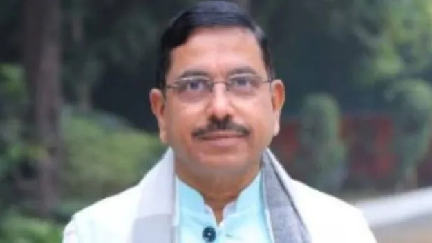 ఇన్‌సర్వీస్‌ టీచర్లకు ఆర్నెల్ల బ్రిడ్జి కోర్సు