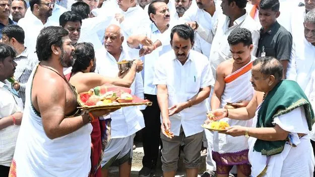 ప్రపంచం మెచ్చేలా.. గోదావరి పుష్కరాలు
