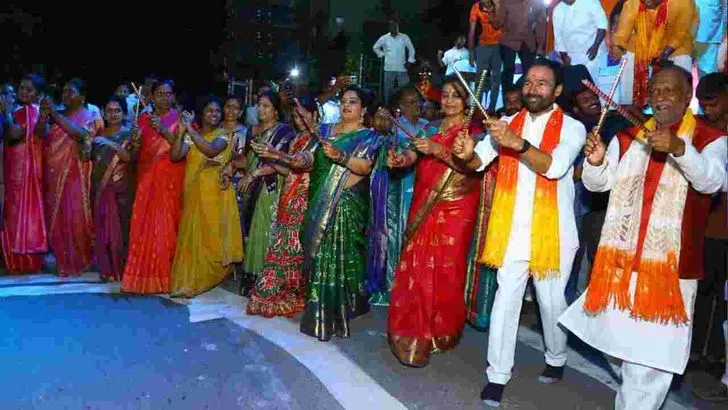 హైదరాబాద్‌లో సద్దుల బతుకమ్మ వేడుకల్లో పాల్గొన్న కేంద్రమంత్రి కిషన్‌రెడ్డి
