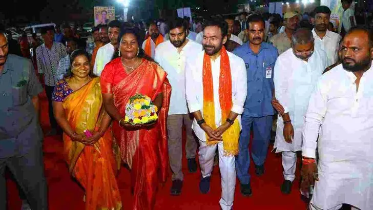 హైదరాబాద్‌లో సద్దుల బతుకమ్మ వేడుకల్లో పాల్గొన్న కేంద్రమంత్రి కిషన్‌రెడ్డి