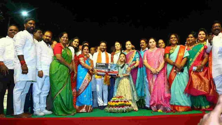 హైదరాబాద్‌లో సద్దుల బతుకమ్మ వేడుకల్లో పాల్గొన్న కేంద్రమంత్రి కిషన్‌రెడ్డి