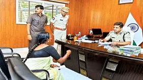 కుటుంబ సభ్యులే వేధిస్తున్నారు..