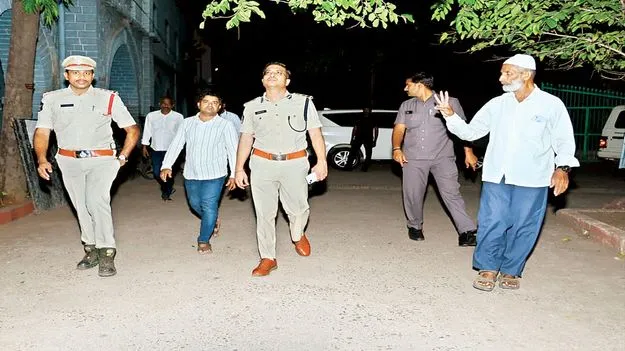 పటిష్ట భద్రత ఏర్పాట్లు 