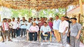 జూట్‌మిల్లు కార్మికులకు బకాయిల చెల్లింపు