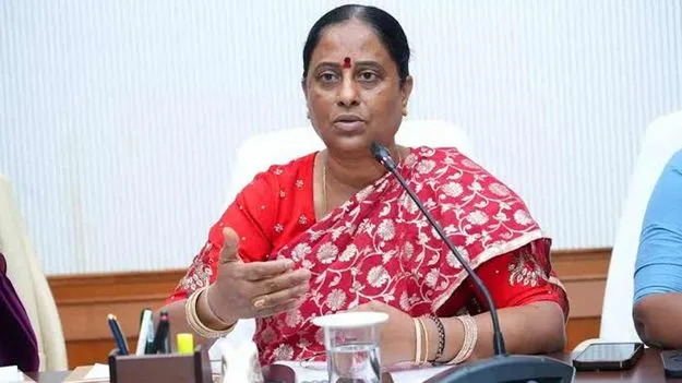కొండా సురేఖను మంత్రి పదవి నుంచి తొలగిస్తూ గెజిట్ నోటిఫికేషన్ విడుదల